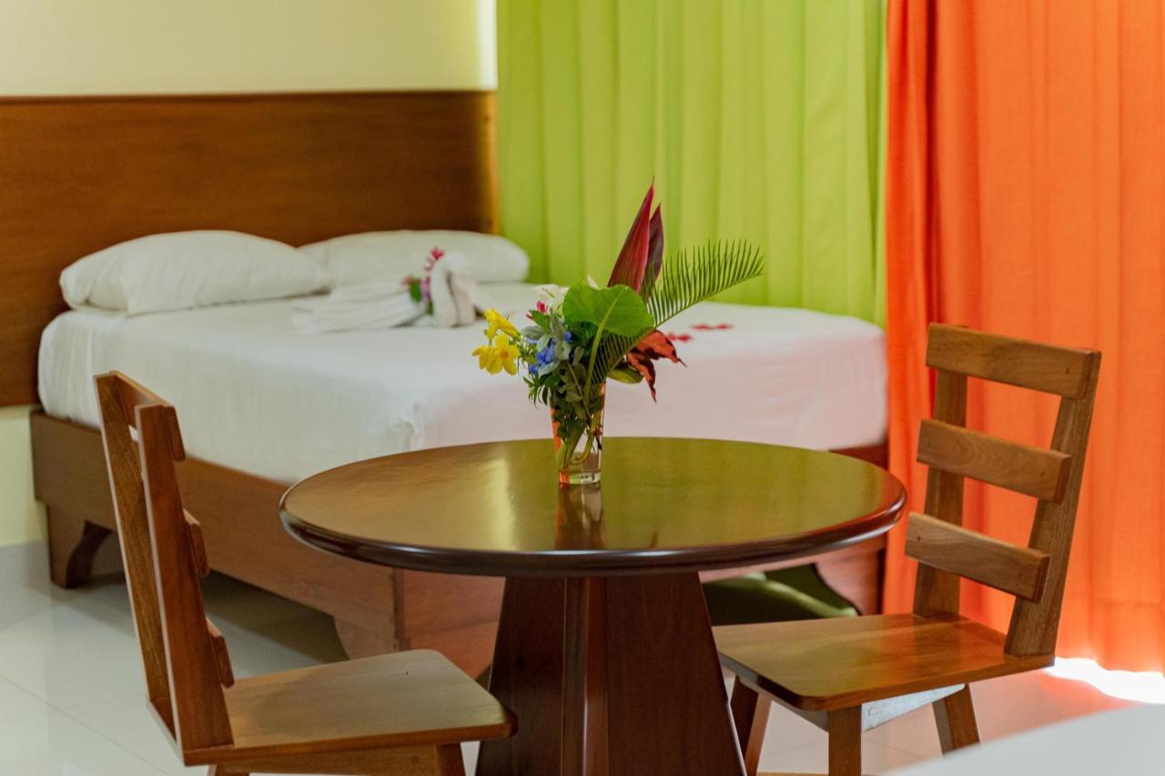Hotel Yonu Пунта Кана Екстериор снимка