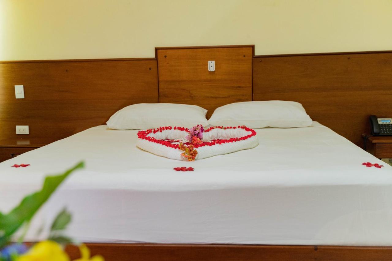 Hotel Yonu Пунта Кана Екстериор снимка